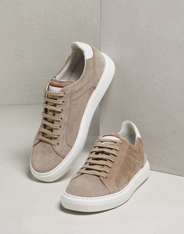 Free html5 bootstrap 4 template